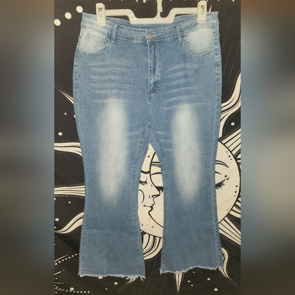 Light Wash Faded Blue Jeans